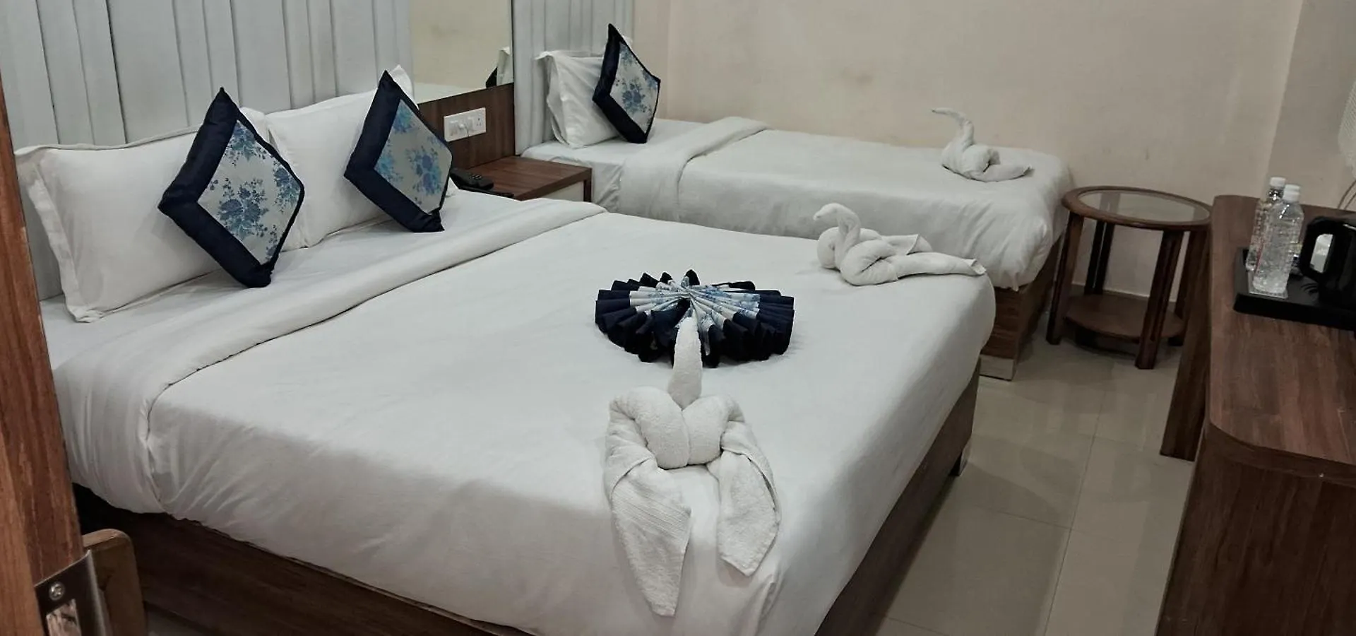 Hotel Shree Radha Krishna Варанаси