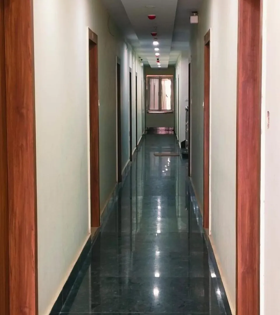 Hotel Shree Radha Krishna Варанаси